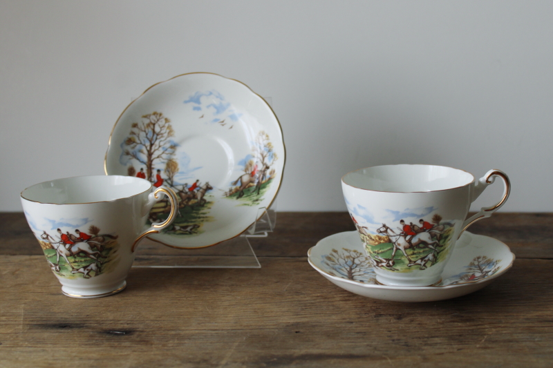 photo of English hunt scene tea cups & saucers, vintage Regency bone china horses & riders  #1