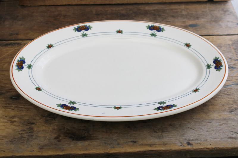 photo of Evanston Golf Club vintage restaurant china, Canterbury Syracuse OP Co oval plate  #1