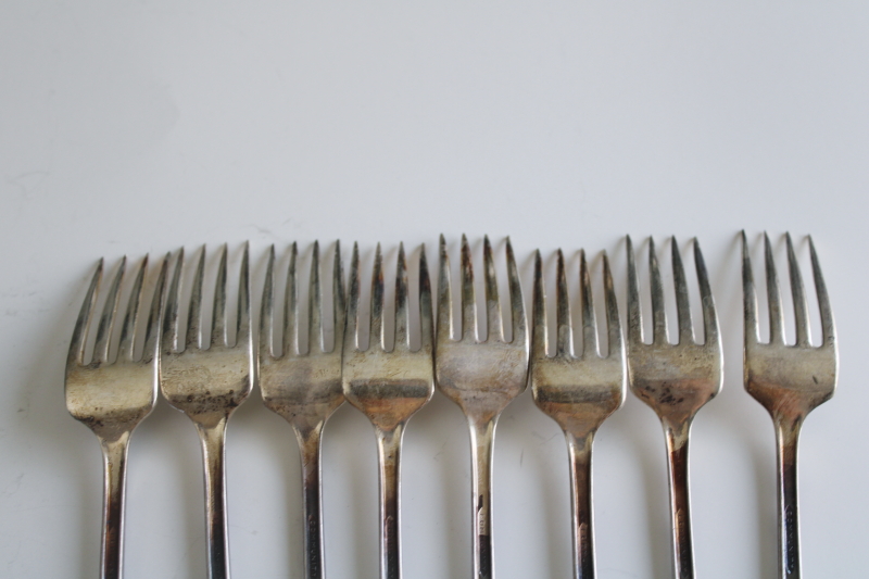 photo of Evening Star vintage 1950s Oneida Community silver plate grille forks w/ long handles  #6