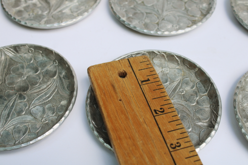 photo of Everlast forged aluminum coasters set, dogwood floral vintage wrought aluminum #2
