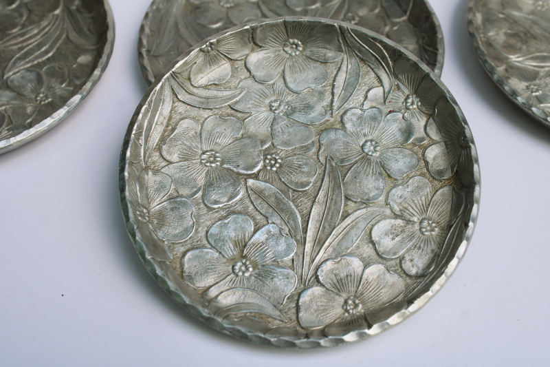 photo of Everlast forged aluminum coasters set, dogwood floral vintage wrought aluminum #3