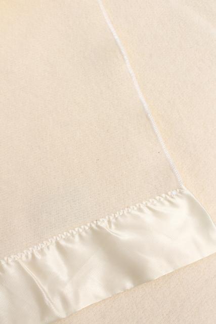 photo of Faribo wool blankets, winter white creamy ivory vintage bedding bed blanket lot #2