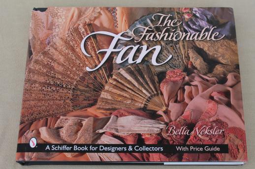 photo of Fashionable Fan antique vintage ladies fans photos, Schiffer collector's guide book #1