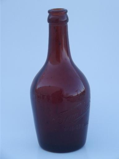 photo of Fauerbach brewing Madison Wisconsin old embossed amber glass beer bottle #3