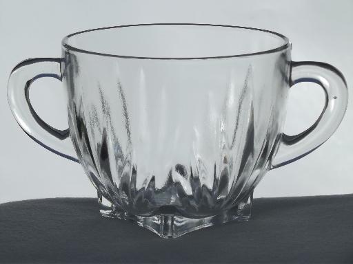 photo of Federal star pattern glass creamer & sugar set, 1950s vintage glassware #2