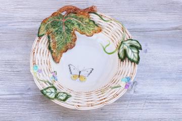 catalog photo of Fitz and Floyd Classics botanical butterfly sculpted leaves large ceramic bowl