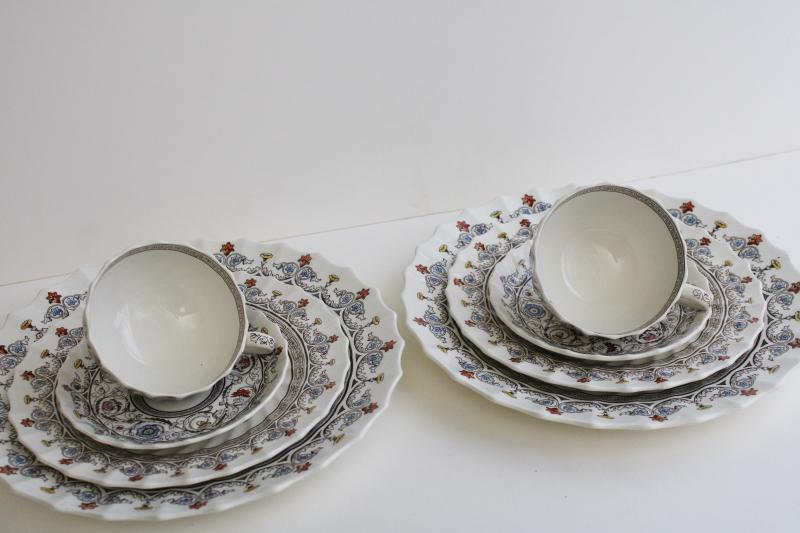 photo of Florence pattern Spode china, vintage salad & dinner plates, cups & saucers #6