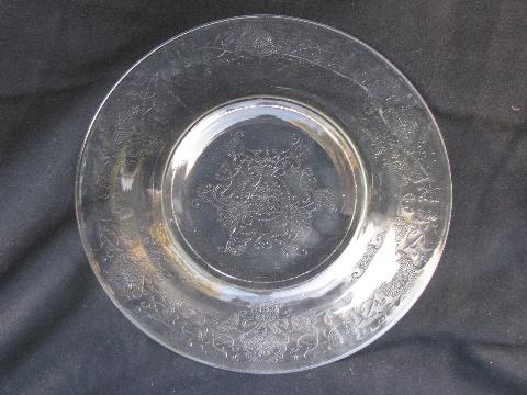photo of Florentine pattern vintage depression glass dinner plates, clear Hazel Atlas #2