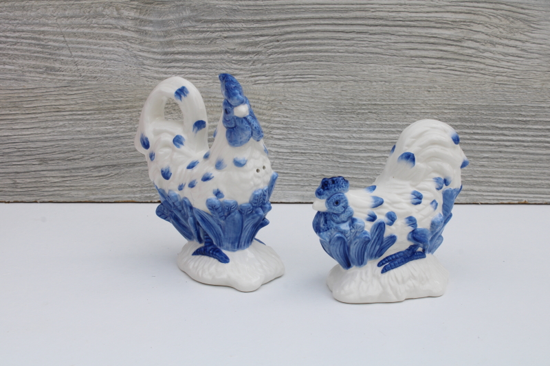 photo of French country style blue & white china hen & rooster, ceramic chickens S&P shakers #1