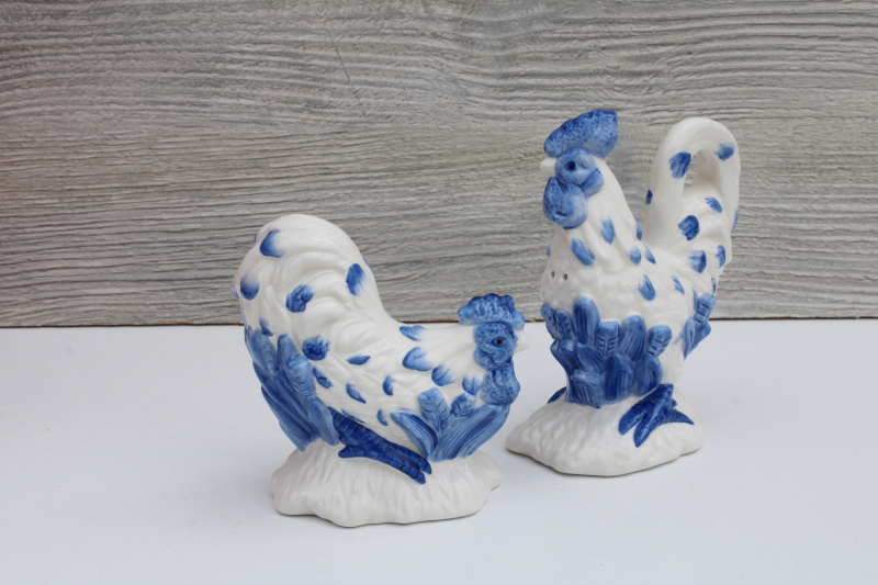 photo of French country style blue & white china hen & rooster, ceramic chickens S&P shakers #2