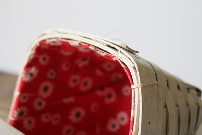 photo of French flair coquette vintage toto basket box bag purse, Vive la France painted red & white  #7