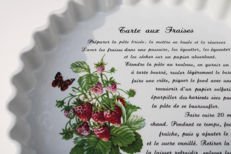 photo of French kitchen strawberry tart pan, fluted china baking dish w/ print recipe Tarte aux Fraises #2