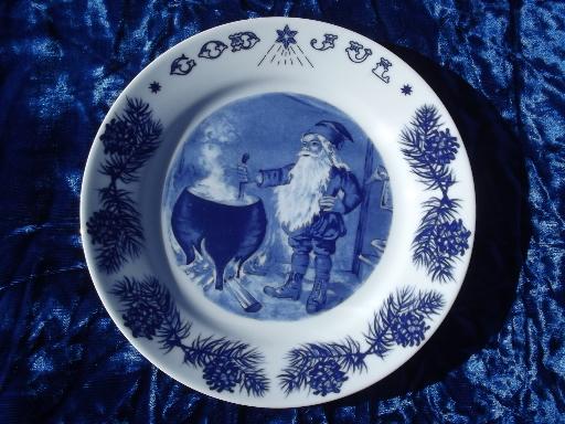 photo of God Jul jule tomten Christmas plate, vintage Jenny Nystrom illustration #1