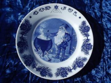 catalog photo of God Jul jule tomten Christmas plate, vintage Jenny Nystrom illustration