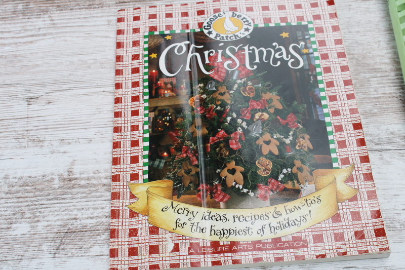photo of Gooseberry Patch holiday books recipes, decor, crafts, Christmas Cookie Jar spiral bound cookbook  #4