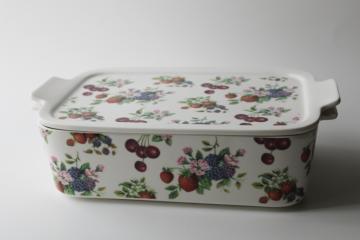 Grace's Pantry covered casserole 3 in 1 dish, cherries & berries print cottage kitchen 