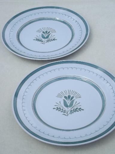 photo of Green Thistle pattern vintage Arabia of Finland dinner plates  #1