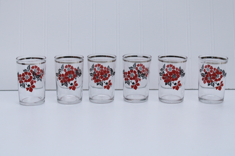 photo of Hall Red Poppy pattern juice glasses, vintage Libbey clear glass tumblers w/ poppies print #1