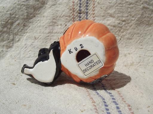 photo of Halloween black cat w/ jack-o-lantern pumpkin, vintage Norcrest-Japan #4