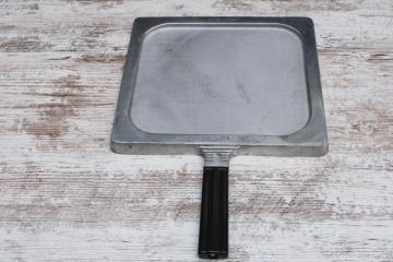 Happy Day Griddle Grill, vintage cast aluminum pan double sided square w/ smooth griddle, ridged grill 