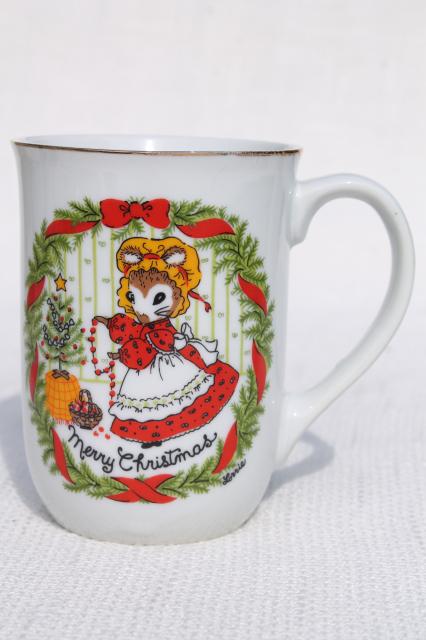 photo of Happy Holidays & Merry Christmas mouse lady tea or coffee mugs, 70s vintage Japan #2