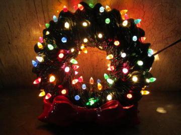 catalog photo of Hard to find electric light-up ceramic Christmas wreath 70s vintage