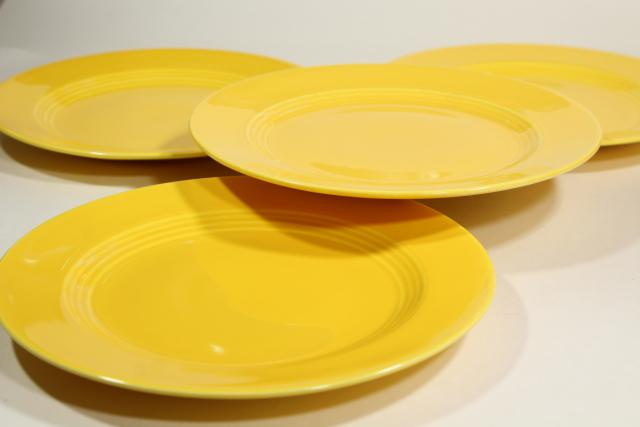 photo of Harlequin yellow luncheon or dinner plates, vintage Homer Laughlin china #3