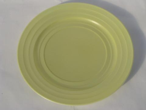 photo of Hazel-Atlas Moderntone pastels, 8 vintage depression glass dinner plates #3