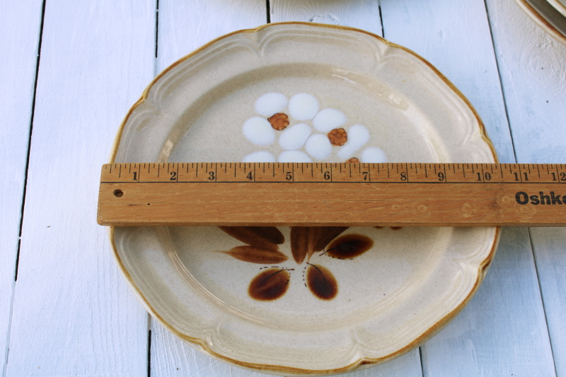 photo of Hearthside Japan stoneware plates, Castlewood neutral colors mod flowers 80s vintage dinnerware  #7
