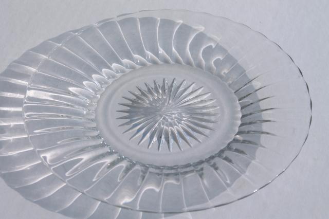 photo of Heisey Ridgeleigh crystal clear depression glass salad plates, art deco vintage #5