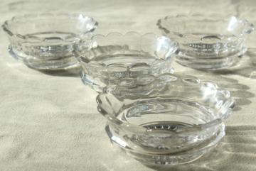 catalog photo of Heisey colonial pattern vintage crystal clear glass fruit bowls or dessert dishes