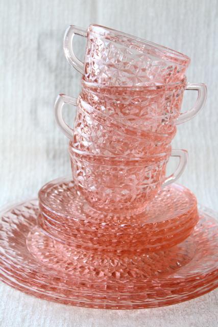 photo of Holiday buttons and bows pattern pink depression glass dishes set, 1940s vintage Jeannette glass #1
