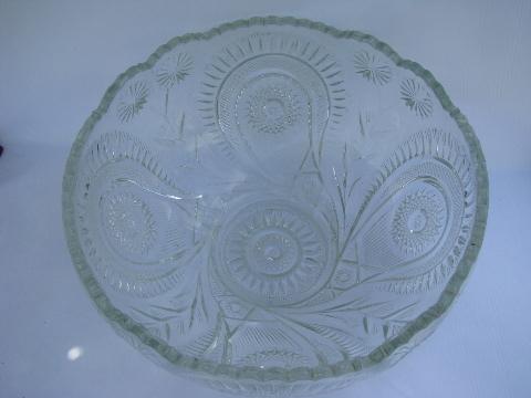 photo of Holiday pattern set vintage L. E. Smith pressed pattern huge glass punch bowl #2