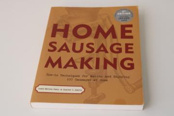 Home Sausage Making nice clean softcover cookbook, ethnic recipes, venison sausage etc 