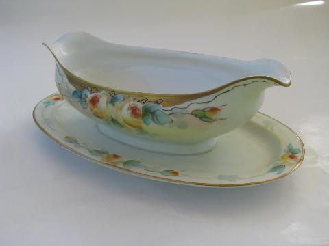 photo of Hutschenruther - Bavaria, Favorite hand-painted sauce dish gravy boat w/ plate #2