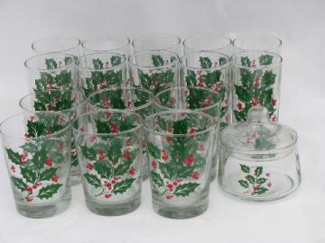 catalog photo of Indiana glass holly berry green & red Christmas glasses, two sizes