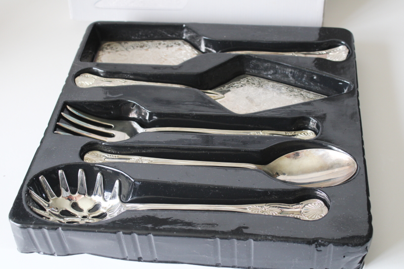 photo of International Silver Kings silverplate serving pieces, cake, spaghetti server, spoon & fork #2