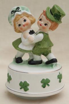 catalog photo of Irish dancers music box vintage ceramic St Patrick's Day leprechaun boy & girl