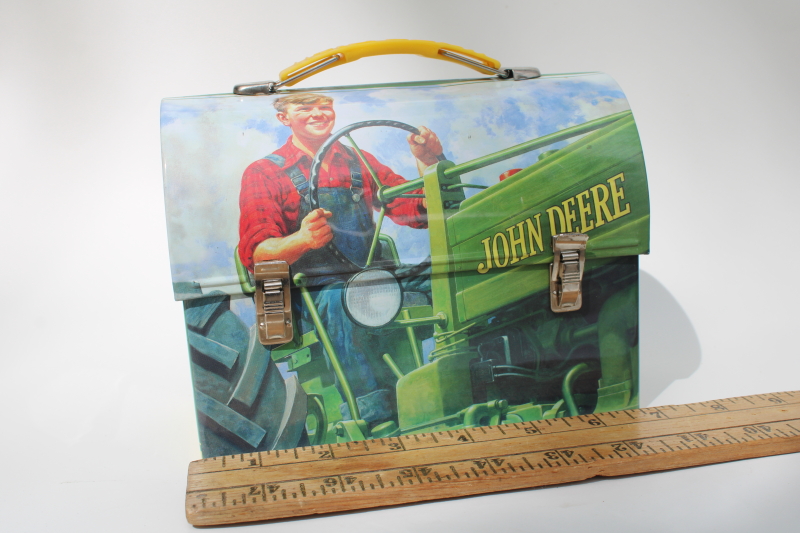 photo of John Deere collectible metal lunch pail, old fashioned lunchbox #6