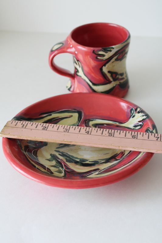 photo of Karin Kraemer signed art pottery hand painted frog mug w/ saucer plate #9