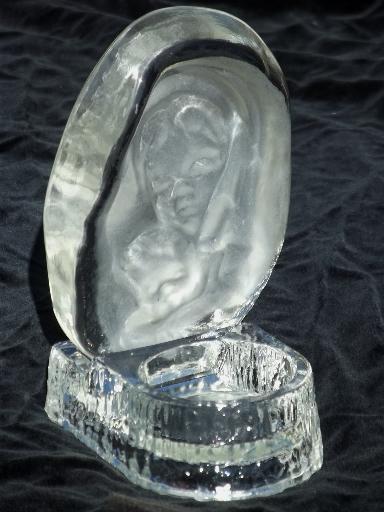 photo of L E Smith label art glass candle holder, portrait of Mary candle shrine #1