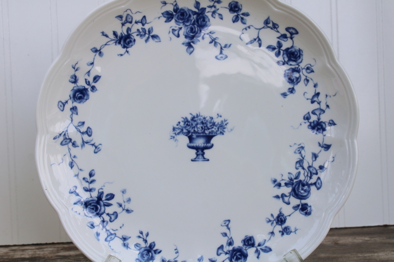 photo of Lenox Les Saisons vintage French country blue & white china toile print dinner plates Summer #2
