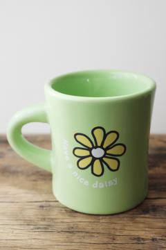 catalog photo of Life Is Good home mug diner style coffee cup Have A Nice Daisy