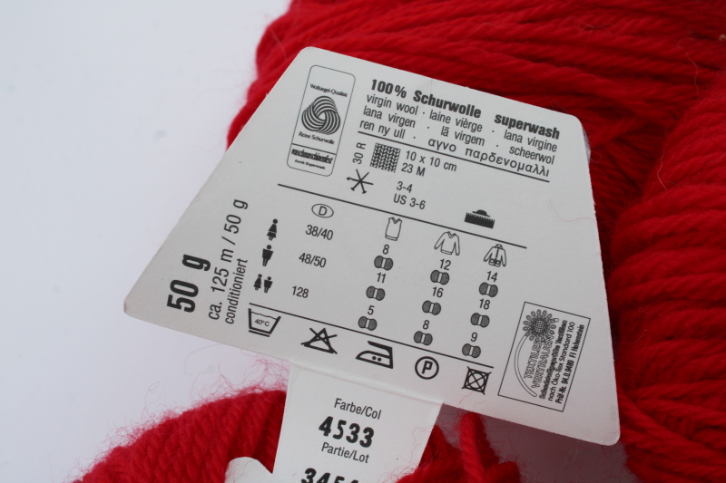 photo of Limbo superwash pure wool yarn classic true red lot of three 50 gram balls #2