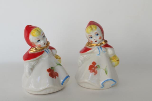 photo of Little Red Riding Hood S&P set, vintage Japan ceramic salt and pepper shakers #1