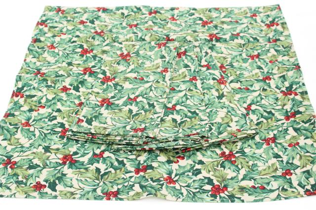 photo of Longaberger Holly print cloth napkins, vintage Christmas Traditions table linens, unused #1