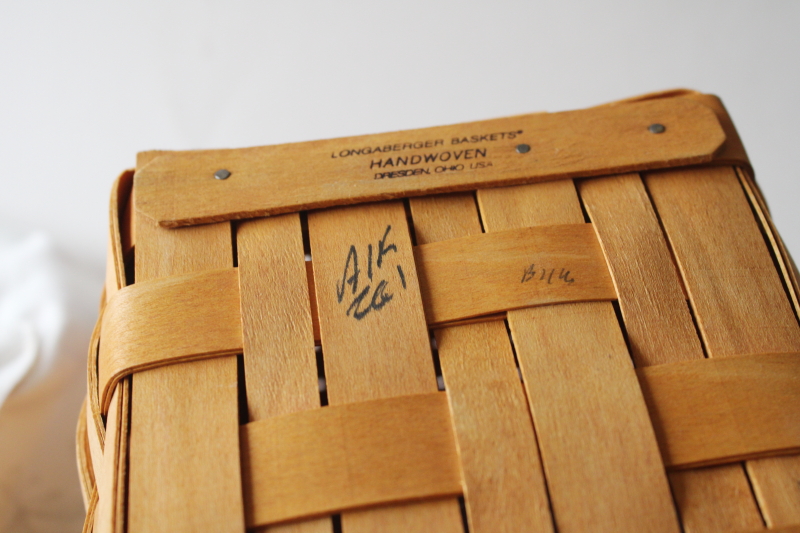 photo of Longaberger tissue basket w/ botanical fields print liner #3