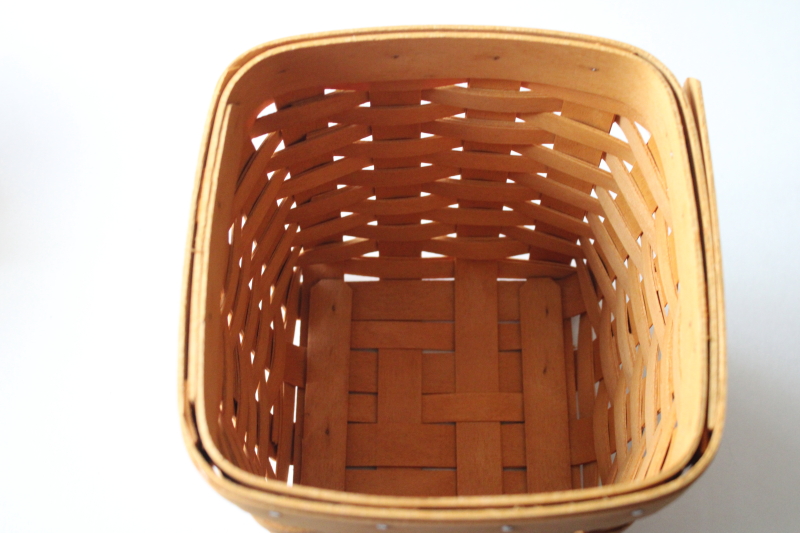 photo of Longaberger tissue basket w/ botanical fields print liner #4