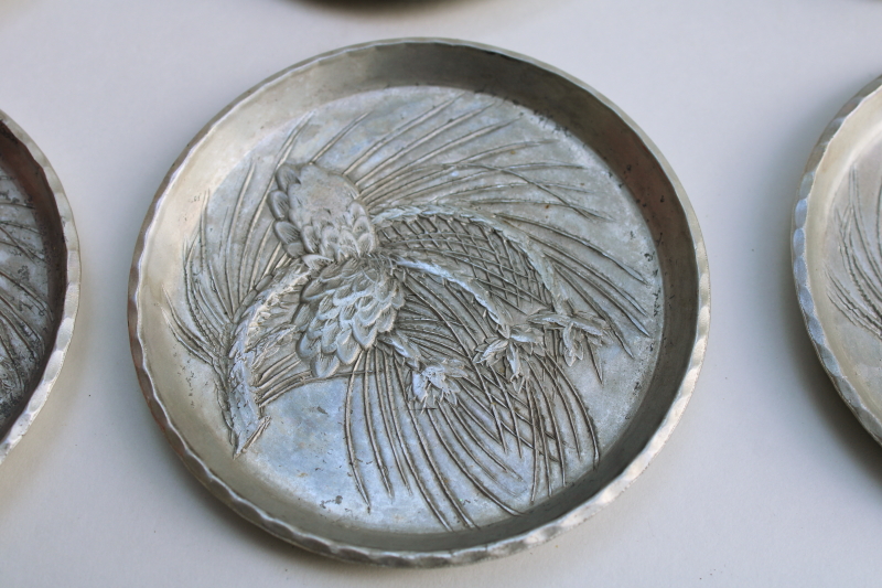 photo of MCM Everlast forged aluminum coasters set, pinecones pine design vintage hammered metal  #2