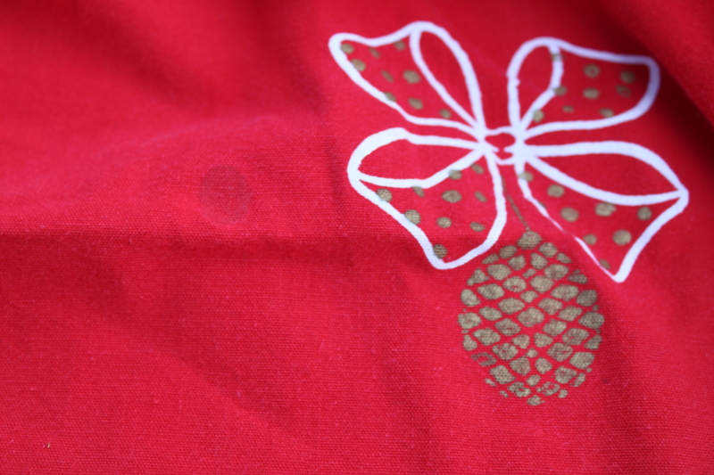photo of MCM vintage Christmas tablecloth, white & gold candles & garland print on red cotton fabric  #9